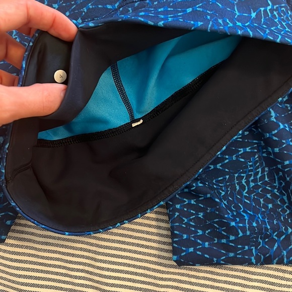 Lululemon Blue Leggings - Picture 5 of 6